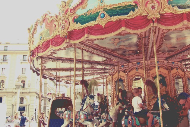carrousel avec enfants